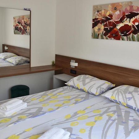 Apartment Pancur ポレッチ エクステリア 写真